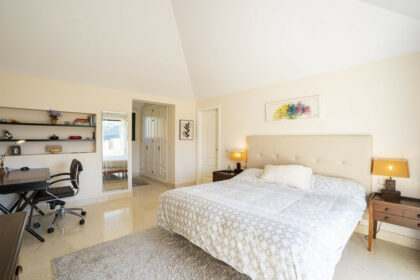 61b35992056058475afd655c2b21a0cf - 20