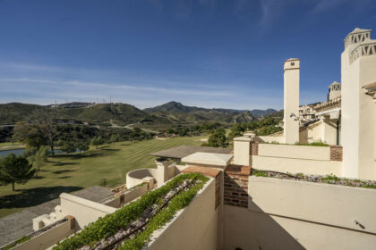 61b35992056058475afd655c2b21a0cf - 22