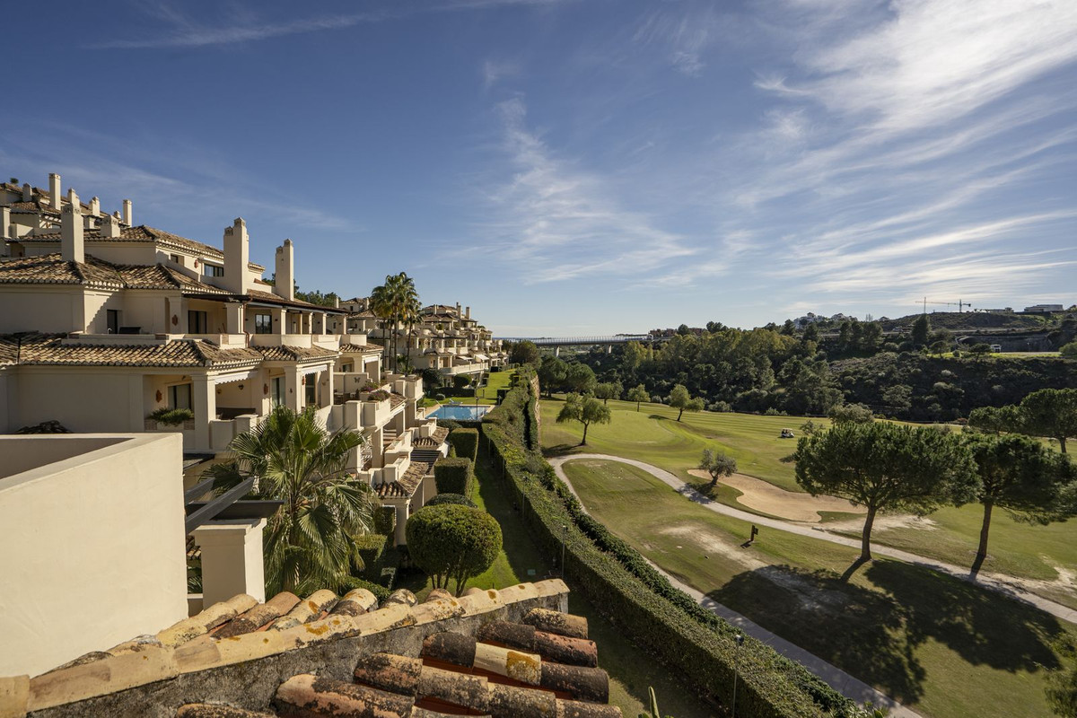 61b35992056058475afd655c2b21a0cf - 28