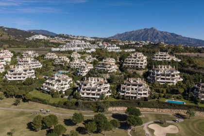 61b35992056058475afd655c2b21a0cf - 30