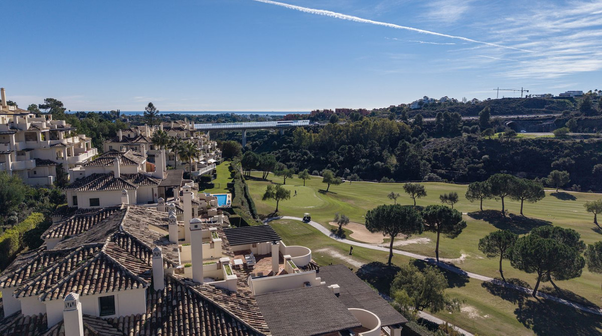 61b35992056058475afd655c2b21a0cf - 8