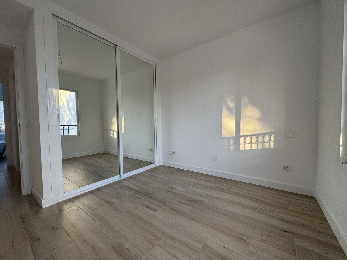 6432e80701729a8f70ab6bcdf276cd68 - 10