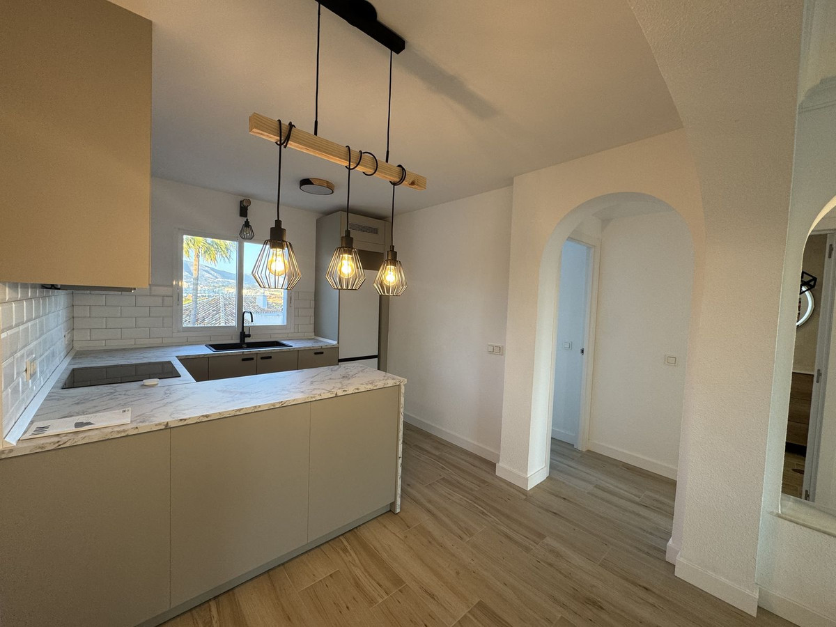 6432e80701729a8f70ab6bcdf276cd68 - 14