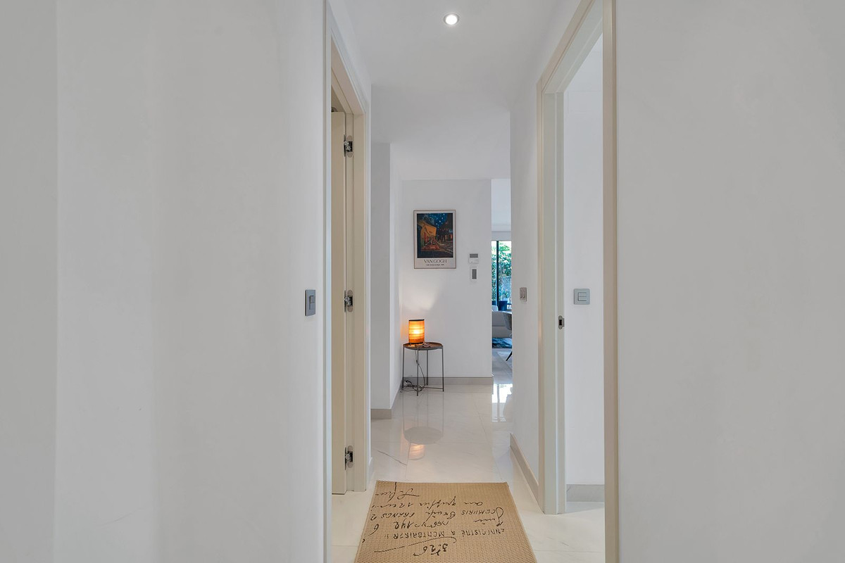 648ee2b4f250c2c63df690858c8555b5 - 27