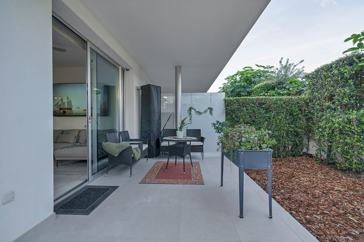 648ee2b4f250c2c63df690858c8555b5 - 38