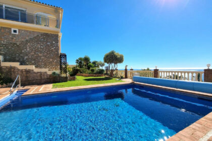 67771bfd3450867c43baaa0882b6bbd5 - 31