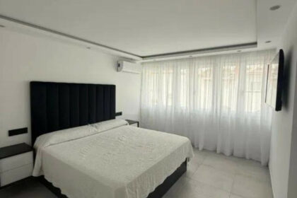 67bfbbcd8534ffcde540968c11414cd5 - 12