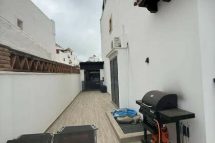 67bfbbcd8534ffcde540968c11414cd5 - 15