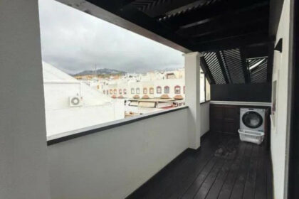 67bfbbcd8534ffcde540968c11414cd5 - 31