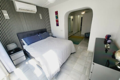 67c5b0f7582f34a3d91d5e4dd9484d54 - 32