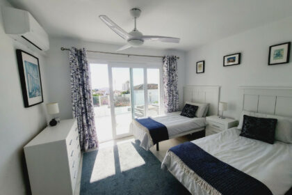 67c5b0f7582f34a3d91d5e4dd9484d54 - 40