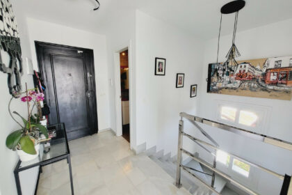 67c5b0f7582f34a3d91d5e4dd9484d54 - 9