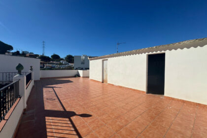 687b169edb88a05f7ed73e4b3fba5753 - 14