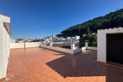 687b169edb88a05f7ed73e4b3fba5753 - 16