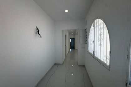 687b169edb88a05f7ed73e4b3fba5753 - 2