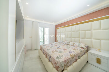 68832dbd4879062412c6f3b7022b3eb1 - 10