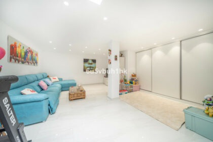 68832dbd4879062412c6f3b7022b3eb1 - 22