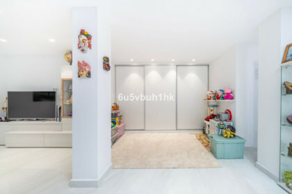 68832dbd4879062412c6f3b7022b3eb1 - 23