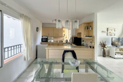 69246369cca07f3dfdc79c5f7a15c5d8 - 8