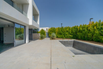 6924ca231a2cee6a062a94eadc3b6e82 - 4