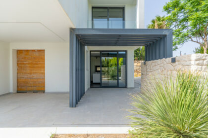 6924ca231a2cee6a062a94eadc3b6e82 - 6