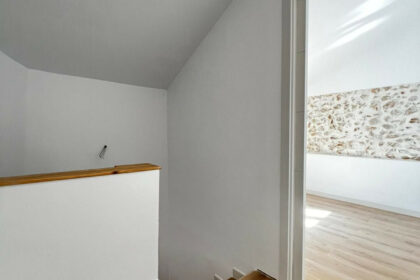 693670a82d48db16b8b0373b9c23bb2b - 11