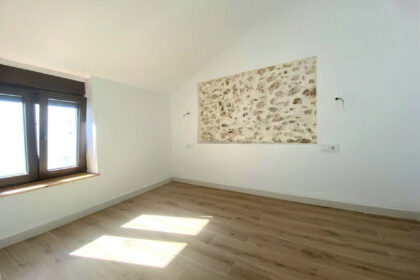 693670a82d48db16b8b0373b9c23bb2b - 5