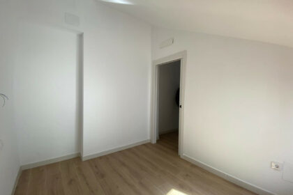 693670a82d48db16b8b0373b9c23bb2b - 8