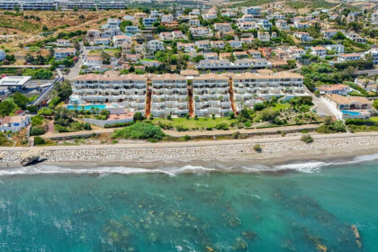 699ff2d351f9c066566af55c9c1a0d7e - 54