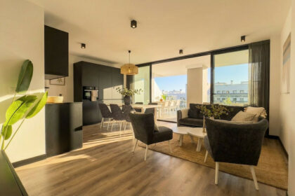 69b85e72b567cb018169f5d9c14ed99a - 3