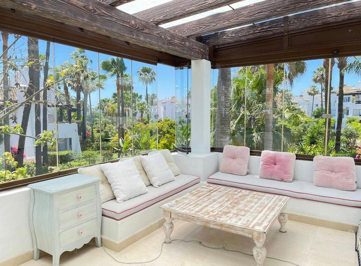 69c83cc49b8c7c46235f176ab9c0e13d - 5