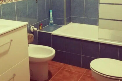 69e98b8c06bb09c078971c6ce87008b4 - 7