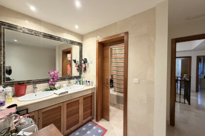 69fab93570eb9c18cb218f1d519e2838 - 16