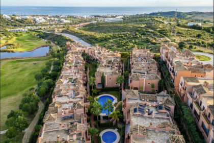 69fab93570eb9c18cb218f1d519e2838 - 22