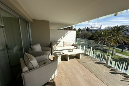 6ab2813497afa9a4718b2855c0cc8fe6 - 21