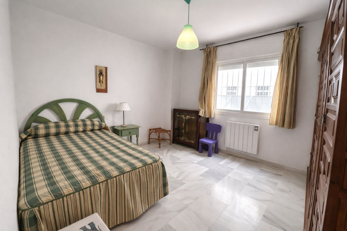 6b147d5f602c5238c2c0dc001c5ed8ac - 12