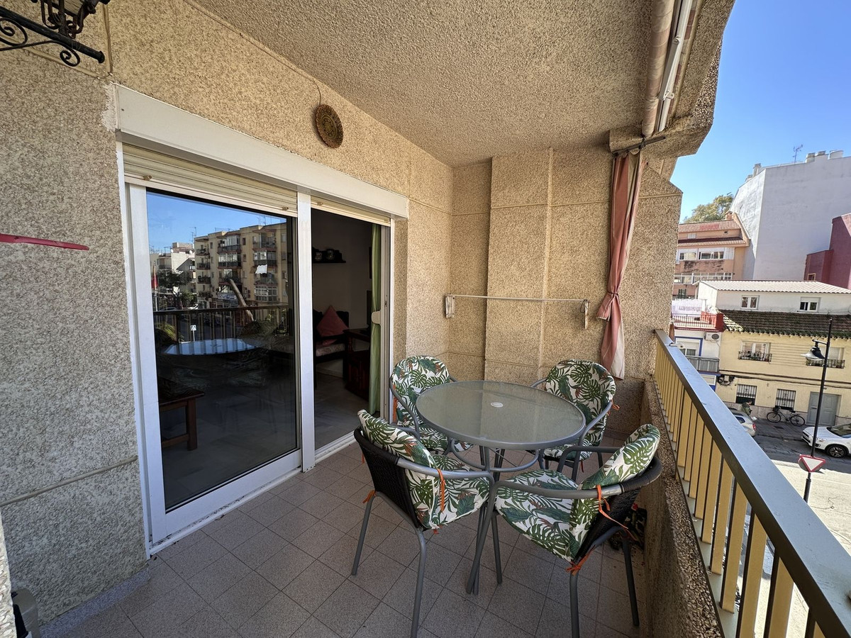 6b147d5f602c5238c2c0dc001c5ed8ac - 23