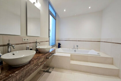 6b59c528281d0be77f4b179dab87e3d0 - 19