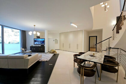 6b59c528281d0be77f4b179dab87e3d0 - 2