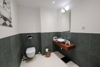 6b59c528281d0be77f4b179dab87e3d0 - 23