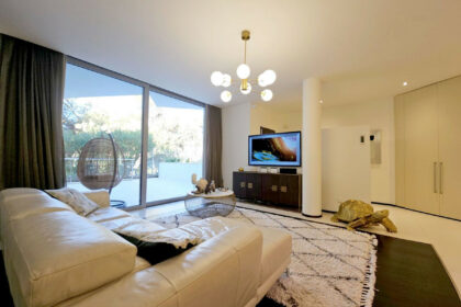 6b59c528281d0be77f4b179dab87e3d0 - 5