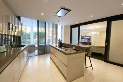 6b59c528281d0be77f4b179dab87e3d0 - 6