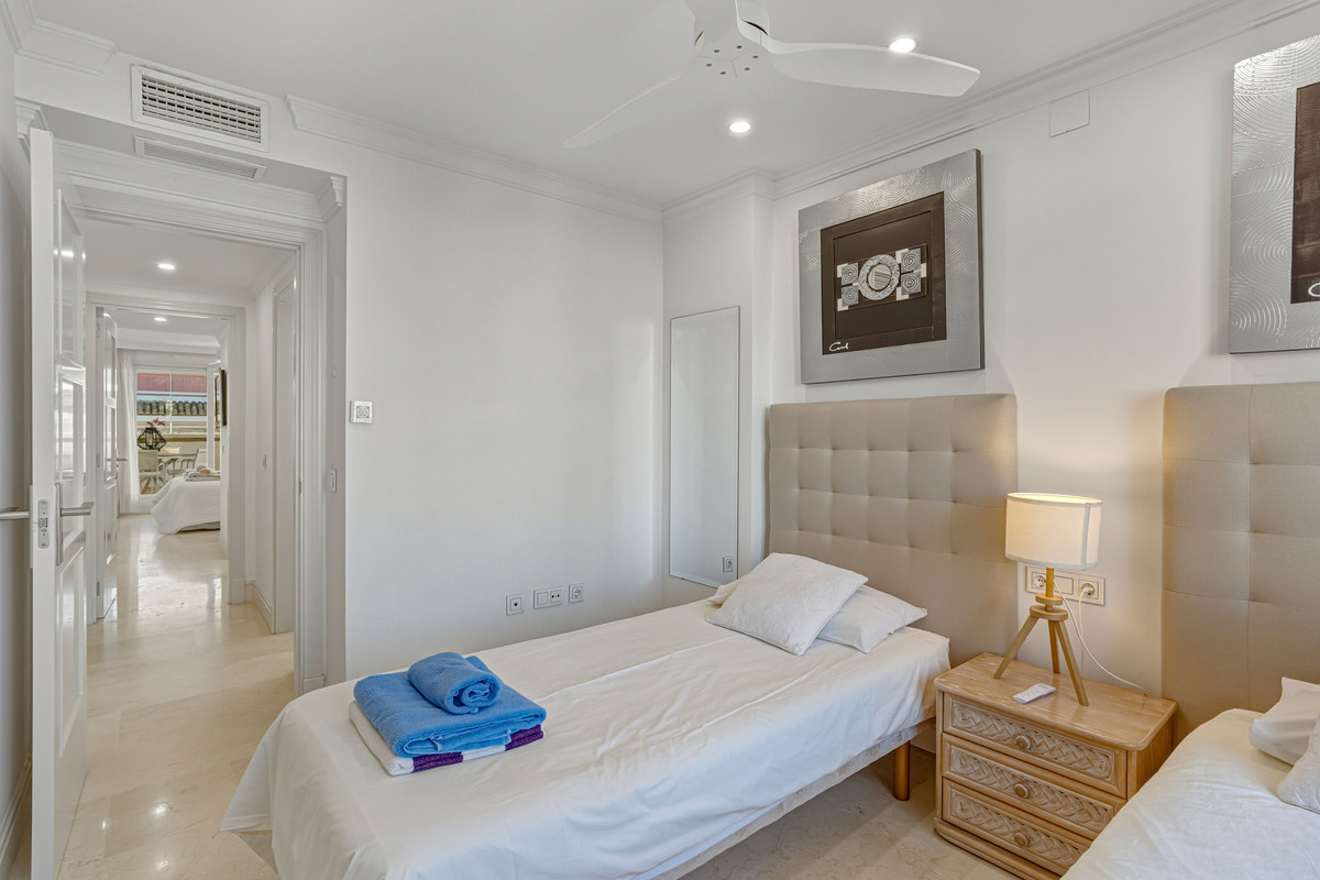 6bc6b16cf6139d267b30e7f3ca2187c6 - 30