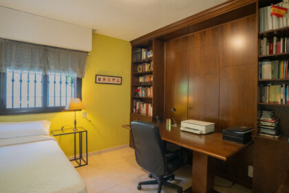 6cba803e52e24a6a19ad1de36bc4d9d9 - 12