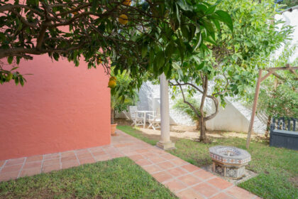 6cba803e52e24a6a19ad1de36bc4d9d9 - 26