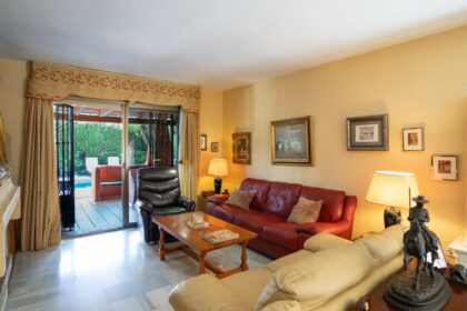 6cba803e52e24a6a19ad1de36bc4d9d9 - 3