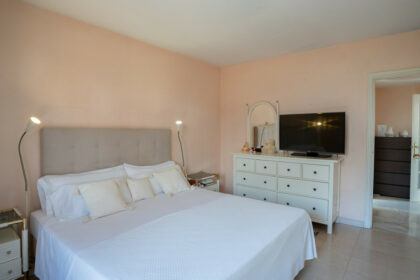 6cba803e52e24a6a19ad1de36bc4d9d9 - 8