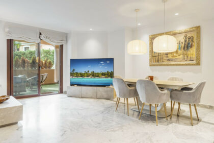 6d6e12c6add6ebed21a259787005b919 - 11