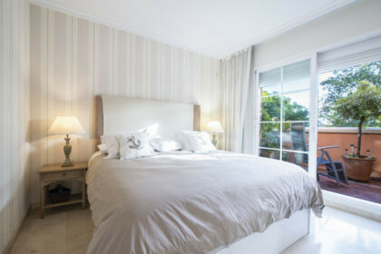 6dc6b6b43781ad789c3f01cf5ba141fa - 19