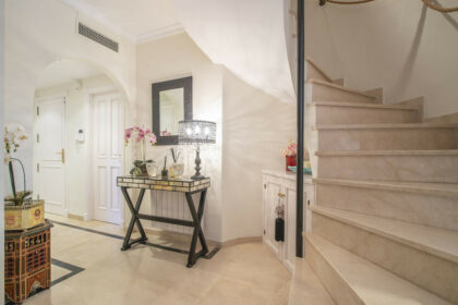 6dc6b6b43781ad789c3f01cf5ba141fa - 26